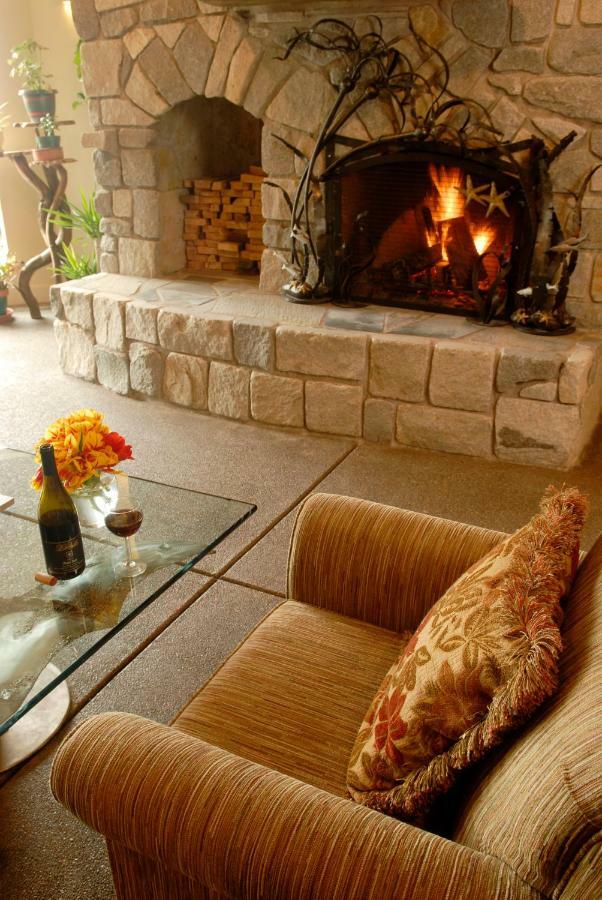 Overleaf Lodge And Spa Yachats Luaran gambar